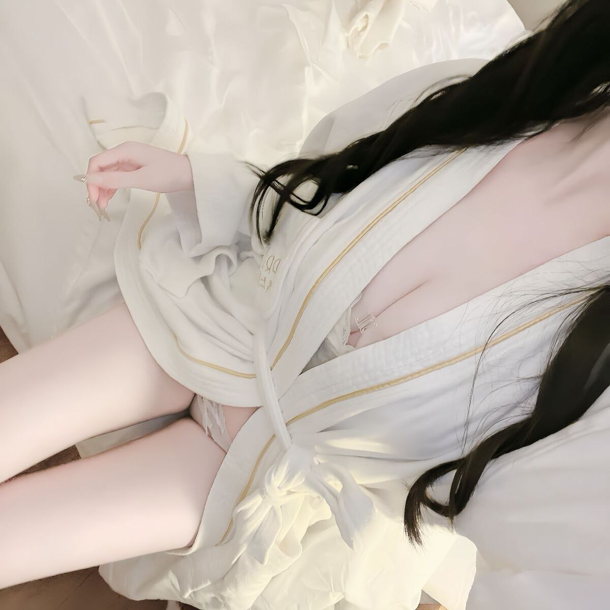 大鸡巴免费看女人的视频,尿在小SAO货里面好不好手机在线免费播放
